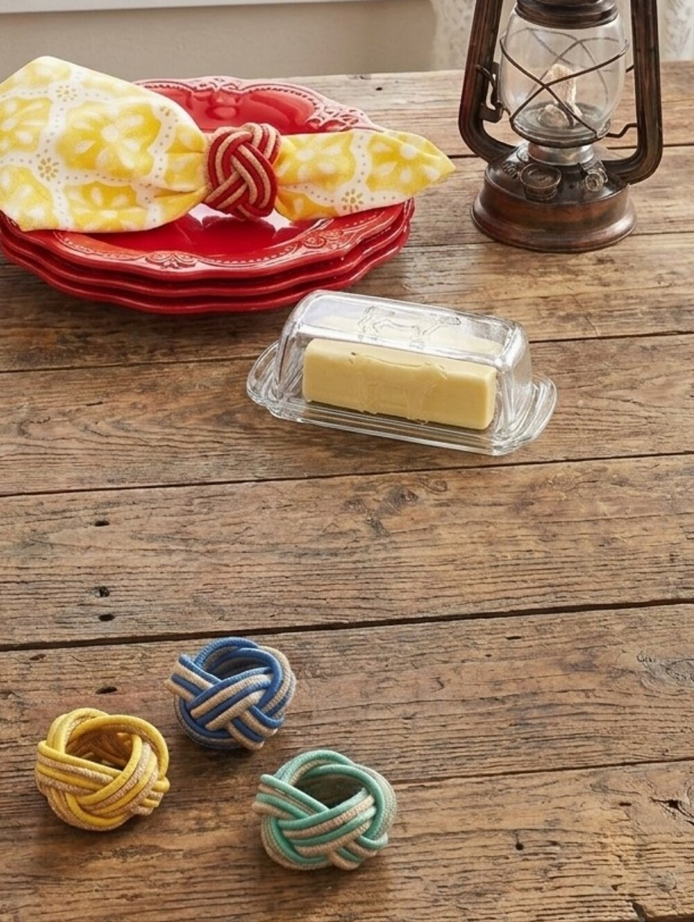 Pioneer woven jute napkin rings, set of 4